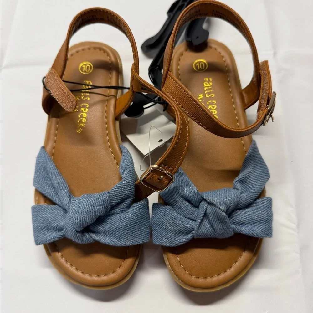 Falls Creek‎ Girls’ Tan and Blue Knotted Sandals